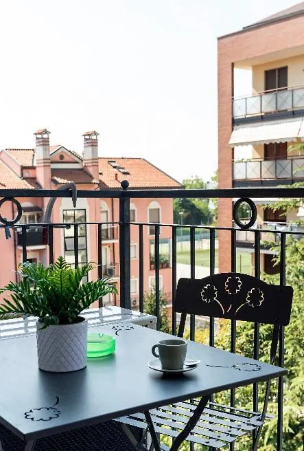 Apartment Casti - Appartamento Mm3 Comasina Milan Italy